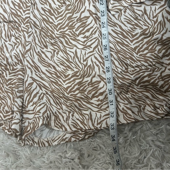 LITA By Ciara Utility Belted Romper in Neutral Tiger Print NWT - Picture 12 of 16